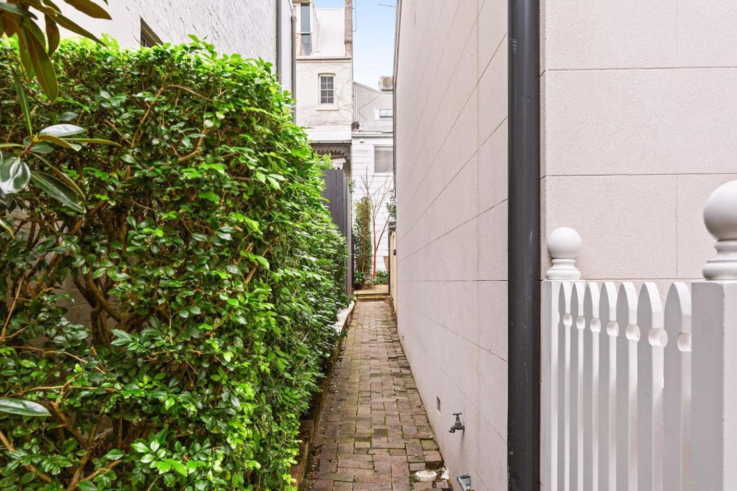 Courtyard Charm In The Heart Of Paddington Apartment *